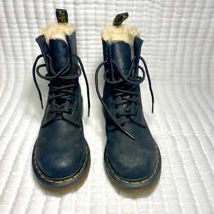 Dr Martens Serena Fur Lined Boot, Size 2